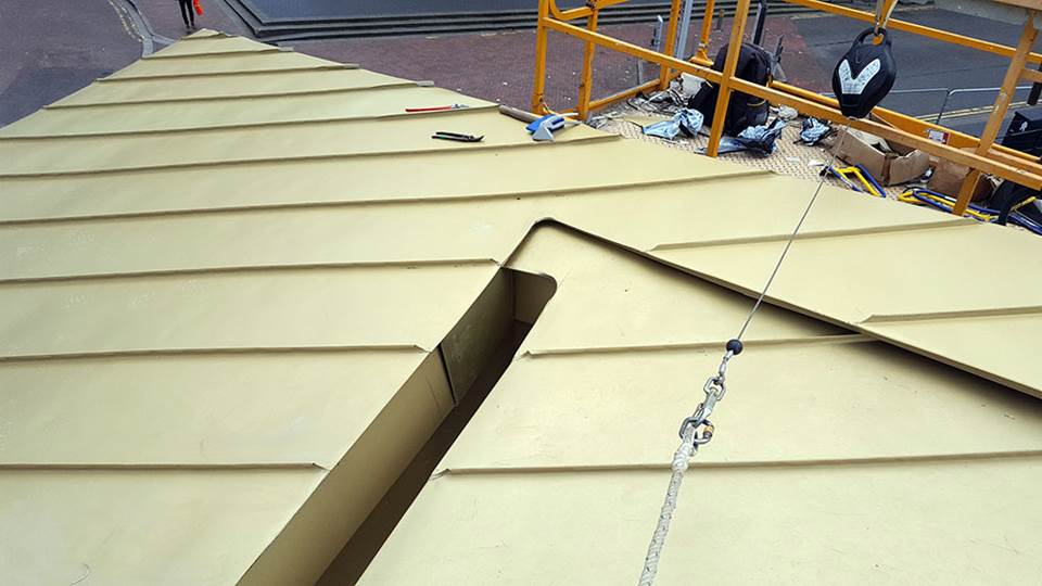 the bund roof workmanship