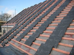 Tyveck roof tiles